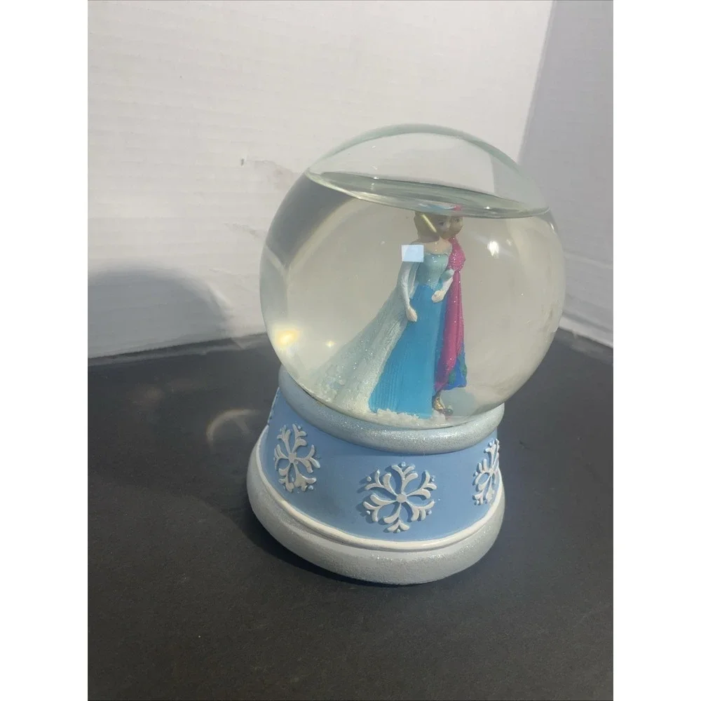 Lenox Classics Disney Frozen Elsa & Anna Musical Snow Globe Snowflake Base